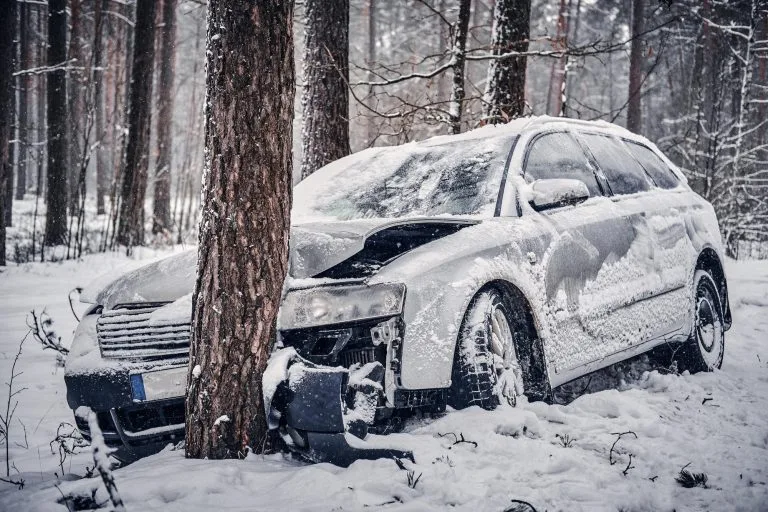 RÉPAREZ Facilement Guide des Carrosseries Agréées AXA en Belgique